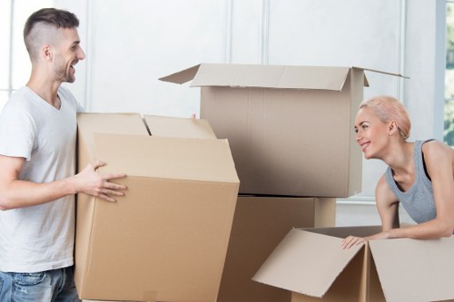 Careful transport service for flats and homes near Holland Park